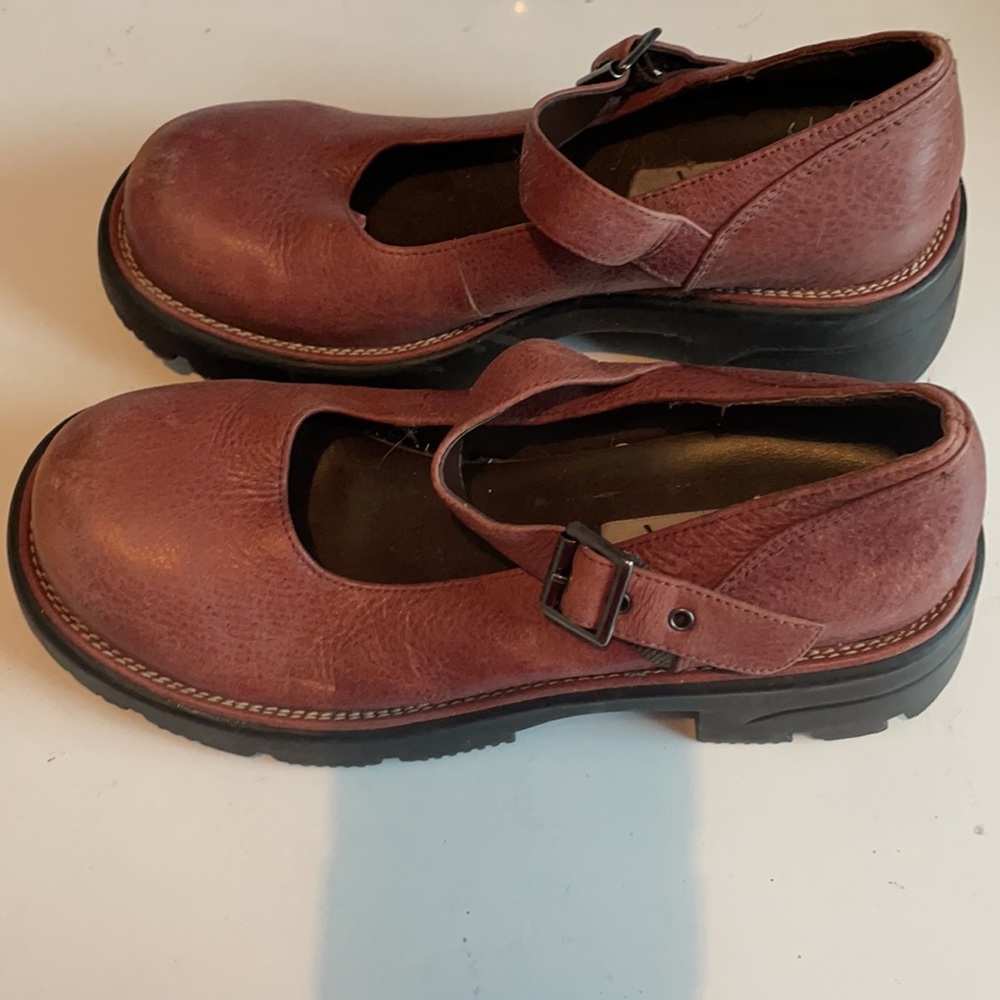 Mia Loran BoHo Mary Jane buckle low heel tan leather shoes size 4 girls - Picture 6 of 12